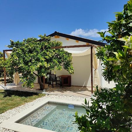 Agribarocco Hotel Noto Bagian luar foto