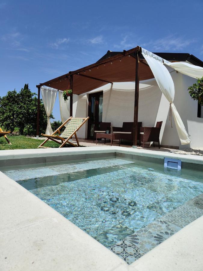 Agribarocco Hotel Noto Bagian luar foto