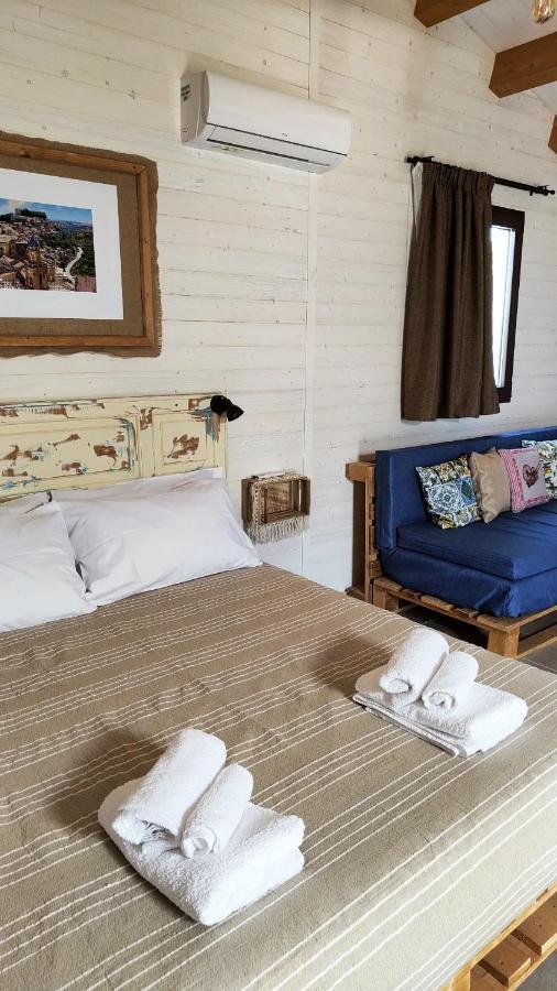Agribarocco Hotel Noto Bagian luar foto