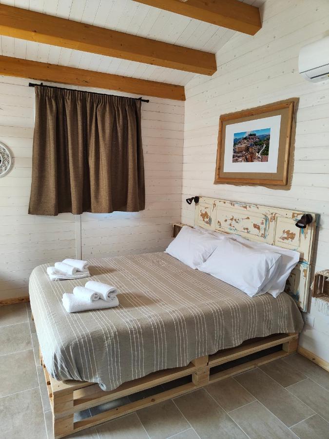 Agribarocco Hotel Noto Bagian luar foto